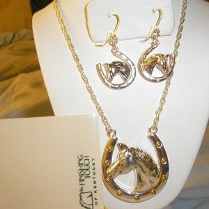 Horse Shoe Necklace